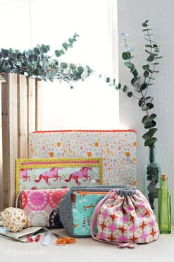 Stitched Sewing Organizers 10 Stitched Sewing Organizers -Qbpn 11239 pouches 07811.1488254335.1104.1280