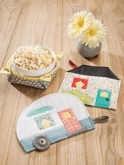 Pot Holders For All Seasons -Qbpn 134156 5