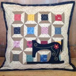 August Stitching Pillow -Qbpn 54381