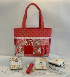 Mini Charming Tote Bag Downloadable Pattern -Qbpn IMG 0454