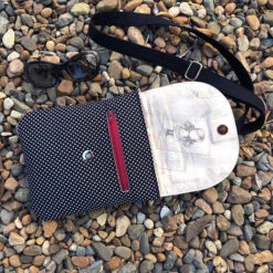 Polly Cross Body Pouch Downloadable Pattern -Qbpn IMG 9464 ed edit web d01c87b1 11be 4e56 82ca 5460f774967d