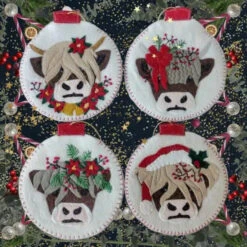 Christmas Cows Ornament Downloadable Pattern