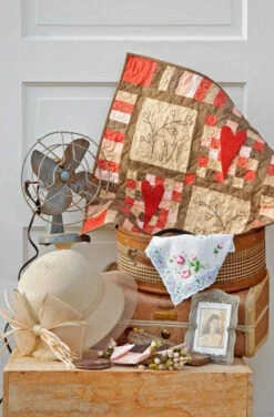 Little Quilts In The Coop - Book One -Qbpn love 20and 20joy