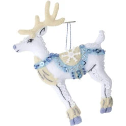 Winter Wonderland Felt Ornaments Applique Kit -Qbpn reindeer tinified